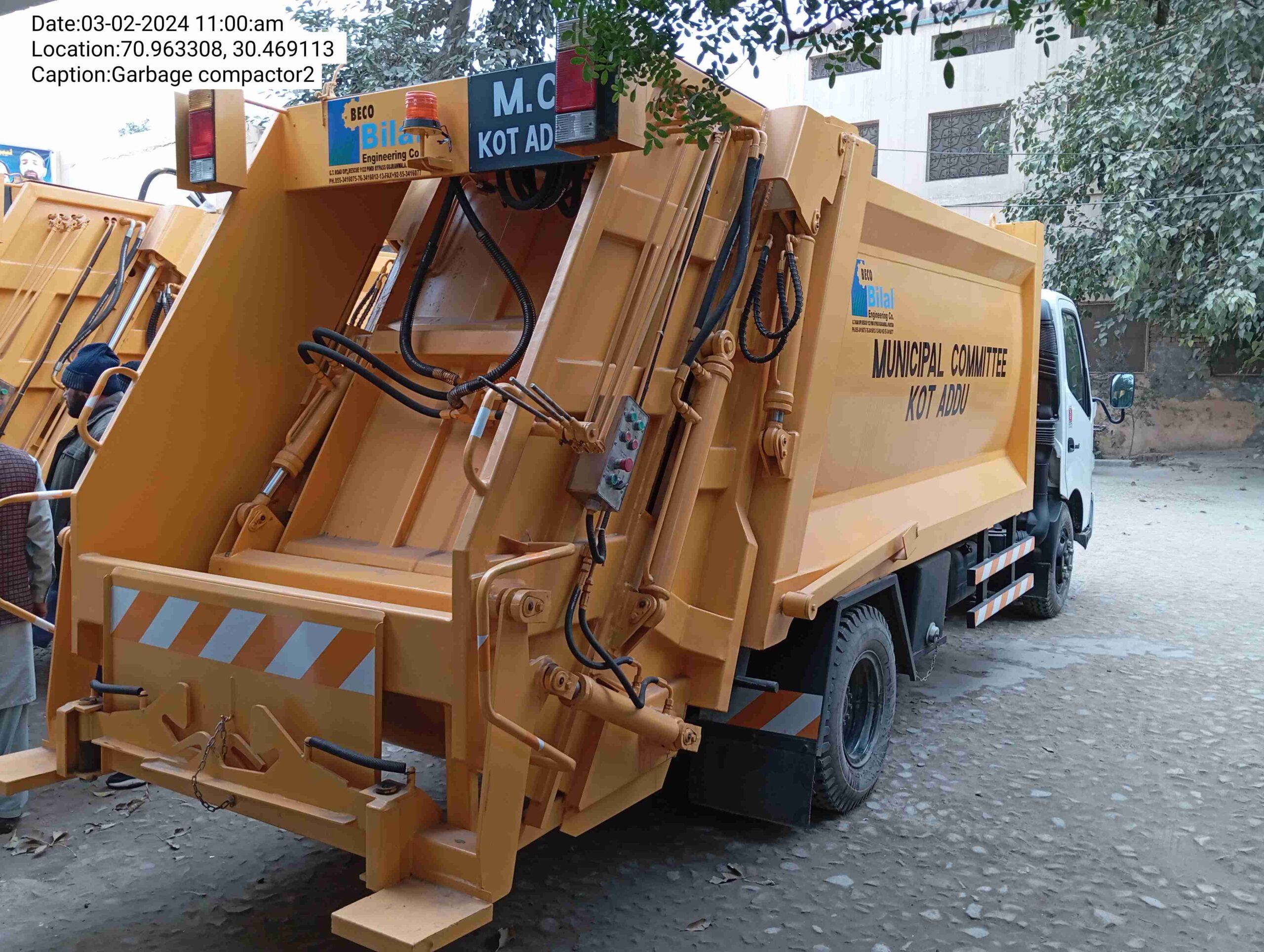 SWM Machinery & Concrete Pavers